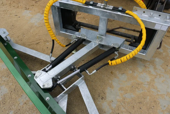 Gummischieber hydraulisch, verzinkt KR-ZG-H